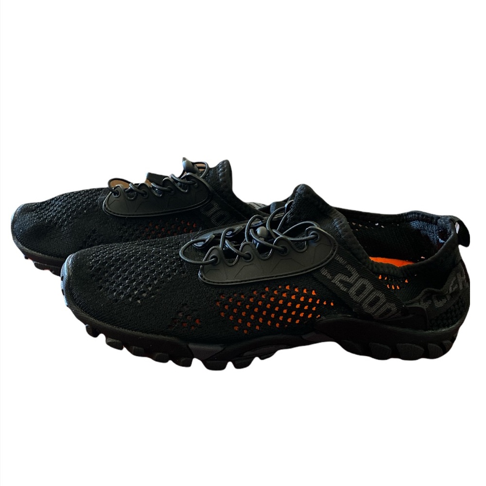 NWOT SOBASO Water Shoes Women Men Quick Drying Swim Beach Aqua Shoes for Water